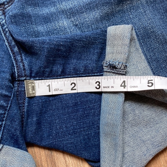 🛍️ [handed down] Universal Thread | Dark Wash Jean Shorts - Picture 7 of 7